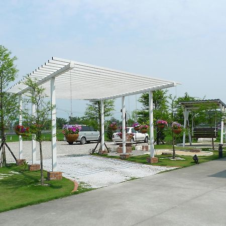 Ferienwohnung Elegance House Wujie Exterior foto